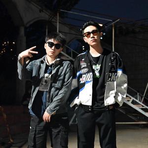 Young Stars（prod by SHREDDED）