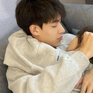 单人房双人床（cover莫文蔚）