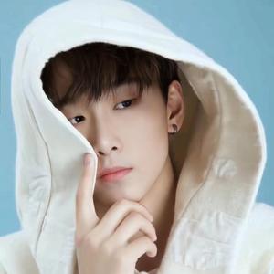 九歌梓鹤 - 荒凉一梦 (伴奏)