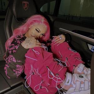 Crawfish N' Snoballs