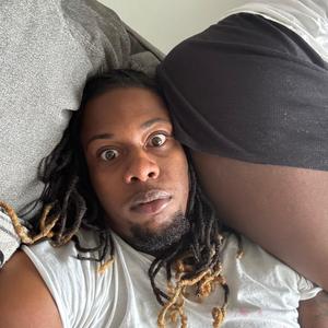 HUGE BITCH (prod. kobeatz)