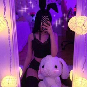 she dont know (feat. ImyDevo)