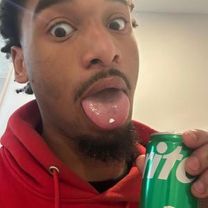 BLUEPILLS (feat. Ro)