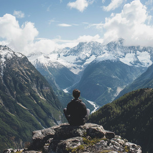Meditación Sentida en Tonos Zen