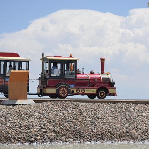 秋月皎洁 明河在天