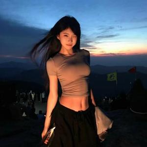 宝宝肚肚打雷啦