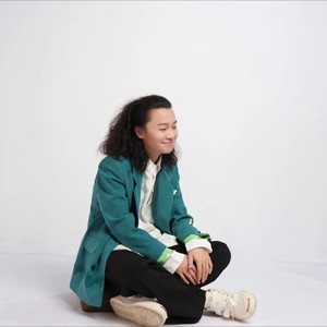 昨 晚 我 梦 见 我 学 会 了 游 泳