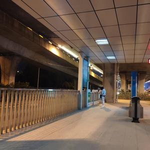 都说 城市套路深