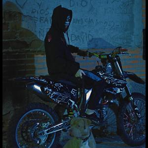 ROYAL (feat. MANUEL)