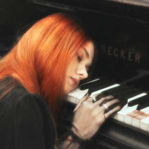 Красными чернилами