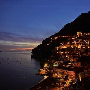 CAN'T BE PUT IN A BOX