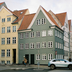 내 곁에 머물러요