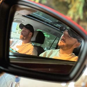 Ceva suspect (feat. Robanu)