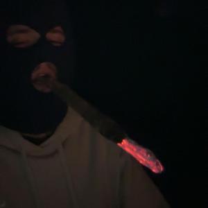 BREAKTHROUGH (feat. Swattir)