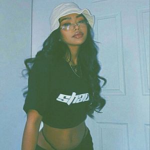 Stuck On You（粘着你）