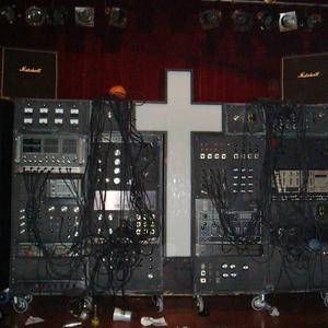 REBEL (feat. Zukenee)