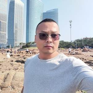 抽最猛的烟喝最烈的酒