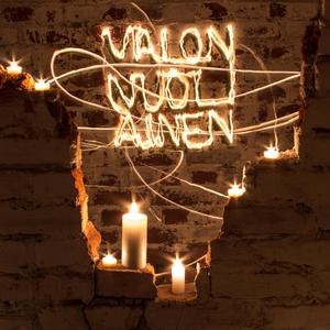 Valonnuoliainen