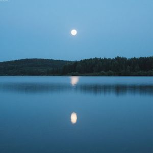 雪夜里的温暖火