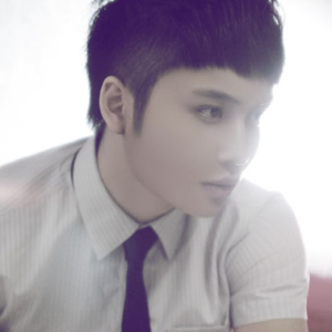 咖啡里的泪(伴奏)