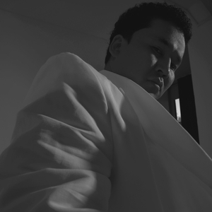 Жылайды жүрек (Live)