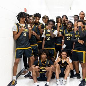 CentralK (feat. luh3reee)