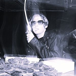 На стенах (instrumental)