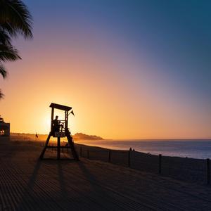 Sunset x Beaches (feat. Highbreeze)