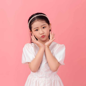 蔡希妤《恭喜发财红包拿来》