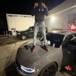 Him5kiino (4thDegree)