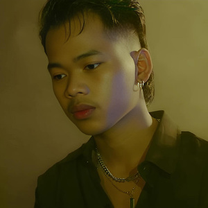 មនុស្សម្នាក់ធ្លាប់តែមេីលថែ