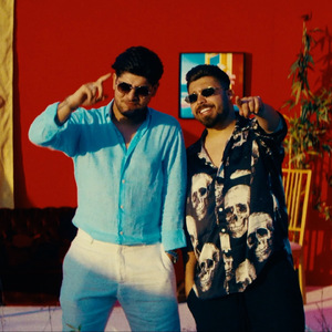 Da fata se vede belea