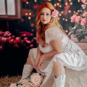 Swipin' Right (feat. Michael G. Ronstadt)