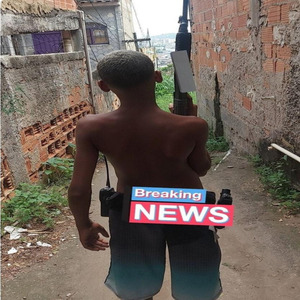 MTG - SARRA SARRA NA P1R0C@ vs FINGUE QUE ME AMA