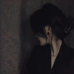 一手烂牌打成王炸