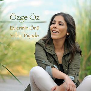 Evlerinin Önü Yaldız Piyade