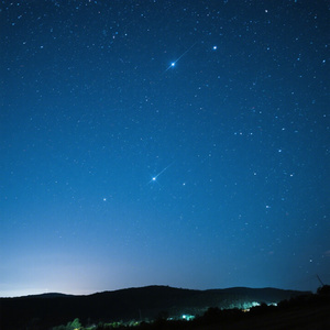 有星光的夜晚