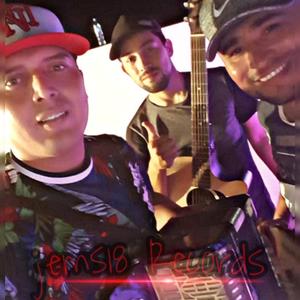 Por Un Beso (En vivo) (En vivo)