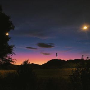 Ya cayó la noche (feat. Slick. D)