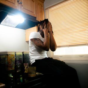 passin' it out (feat. NDO DEE)