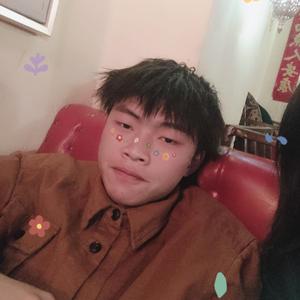 人潮拥挤懒得爱你