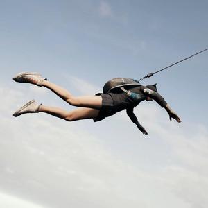 m-taku - Komorebi (叶隙间洒落的阳光) 枪声音乐