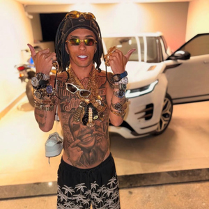 SENTO GOSTOSINHO X SENTA CRL