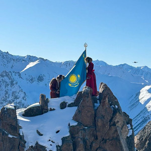 Жел еседі кең далада