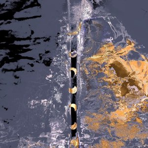 短暂交汇的星轨