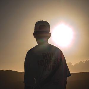 Histórico (feat. Looney OG)