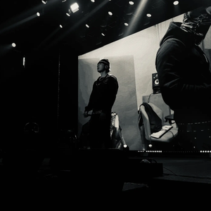 "Cops" - SASIOVERLXRD x 李文 Type Beat