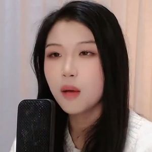赵方婧-赤伶