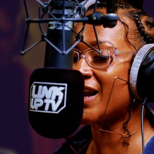 Behind Barz Grime Set