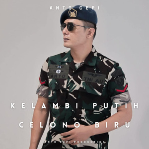 Kelambi Putih Celono Biru